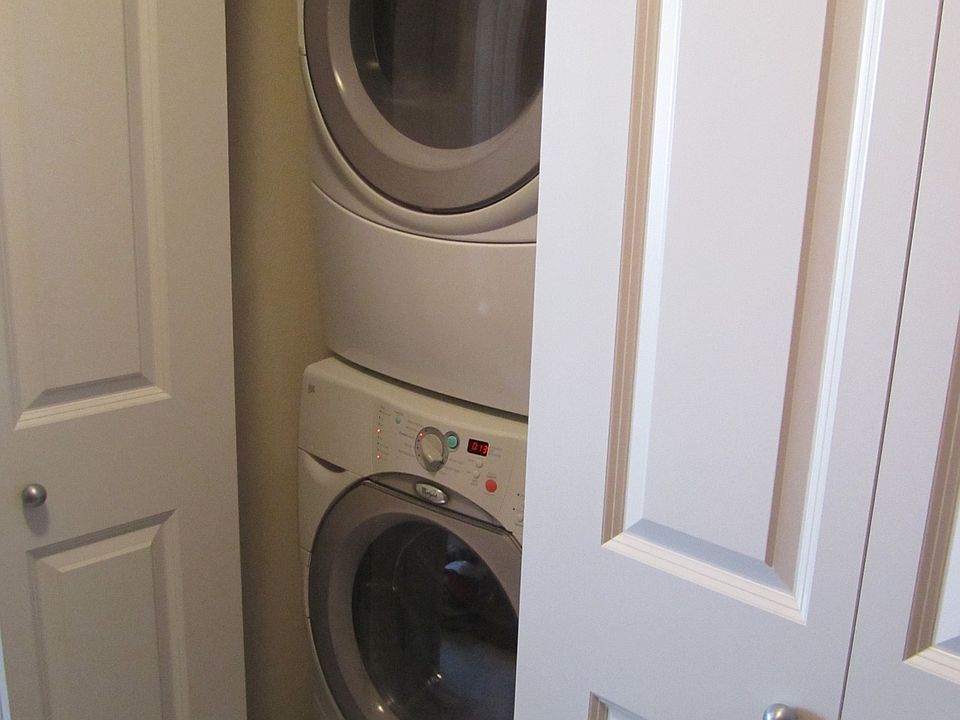 Laundry Area, Upstairs
