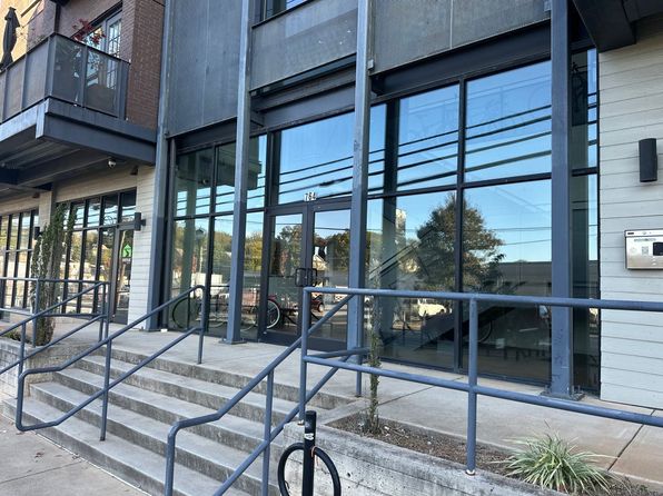 764 Memorial Dr SE #8