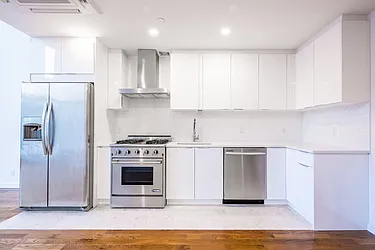 Rented by Sapo Group