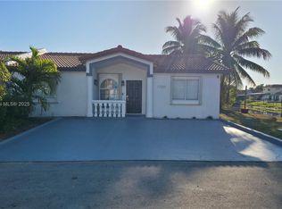 17227 NW 74th Path, Hialeah, FL 33015