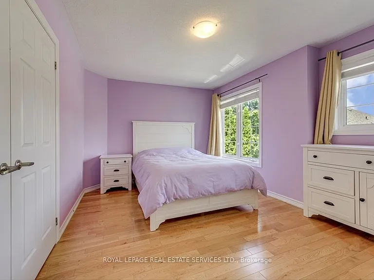 9 Barnstone Dr — Photo 33