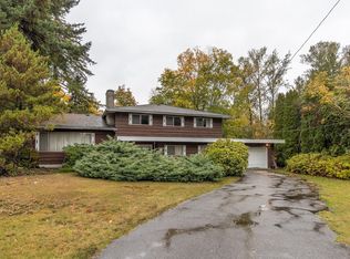 14457 110th Ave, Surrey, BC V3R2A4