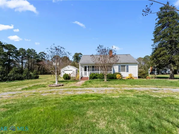 16987 General Puller Hwy, Deltaville, VA 23043