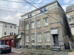 253 Court St FLOOR 2, Elizabethport, NJ 07206