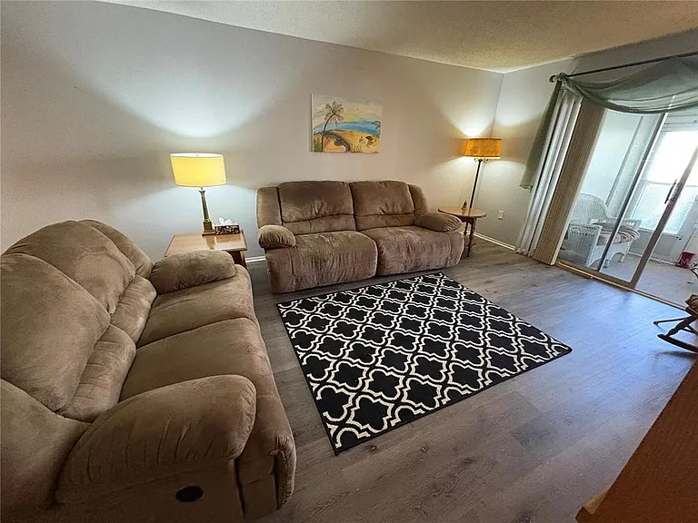 3064 Lake Bayshore Dr #115 — Photo 34