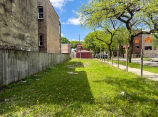856 N Avers Ave, Chicago, IL 60651