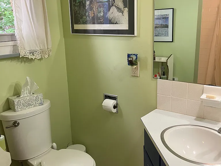 216 S Geneva St #1 — Photo 12