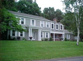 123 Green Hill Rd, Longmeadow, MA 01106