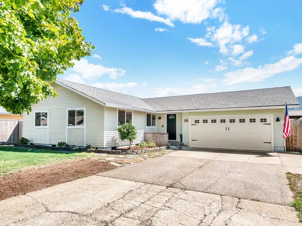 6781 F St, Springfield, OR 97478