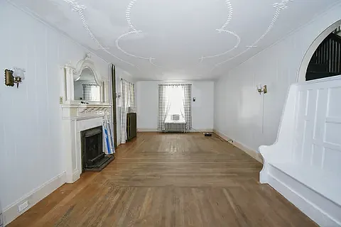 41 S 3rd St #1 — Photo 3