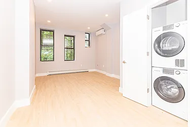 Rented by MySpaceNYC