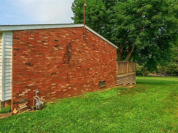 3rd image of 615 Whistler Dr