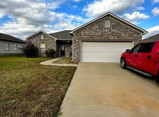 32 Green Apple Dr, Ward, AR 72176