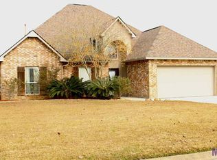 23740 Springhill Dr, Denham Springs, LA 70726