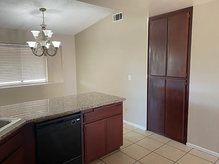 18048 Symeron Rd — Photo 2
