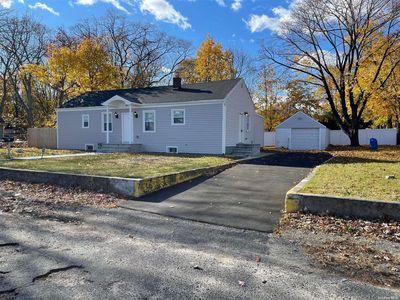 30 Weeks Avenue, Central Islip, NY, 11722