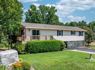 4278 Harbor Ln, Sherrills Ford, NC 28673