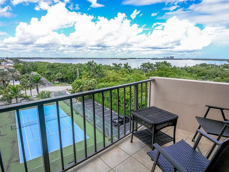4200 N Ocean Dr #2-605 — Photo 11