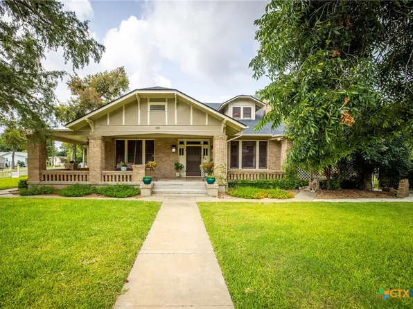 390 S Guenther Ave, New Braunfels, TX 78130