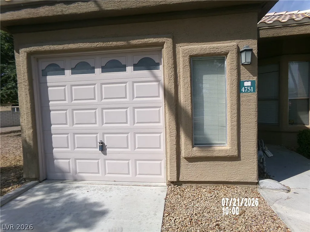 2 bed, 2.0 bath, 1128 sqft, $1,650 — Photo 1