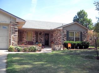 2409 Kingston Rd, Ponca City, OK 74604