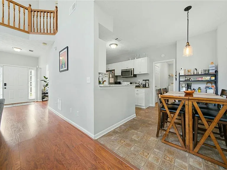 983 Aspen Dr — Photo 9