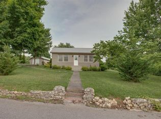 118 Gardner Ln, Powell, TN 37849