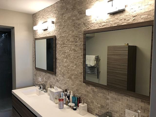 2nd image of 1920 N Clark St APT 4A
