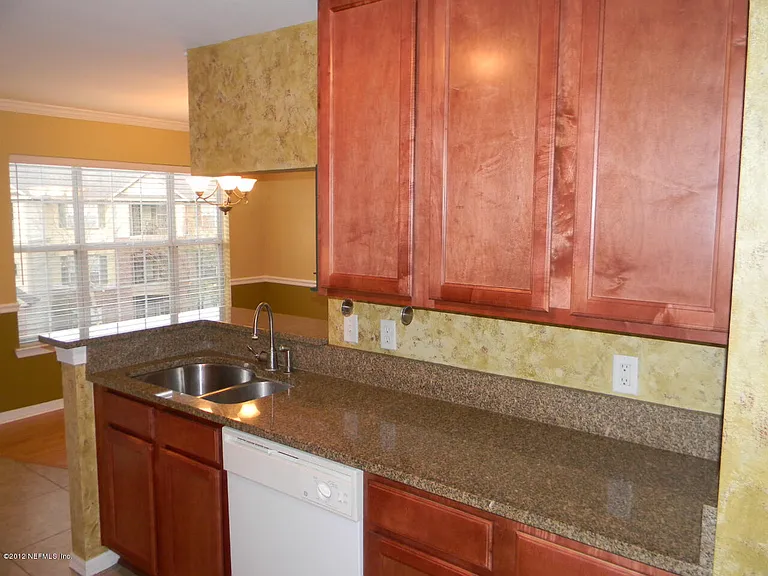 7800 Point Meadows Dr #338 — Photo 6