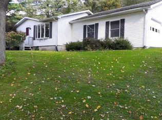 6 Maple Ln, Deposit, NY 13754