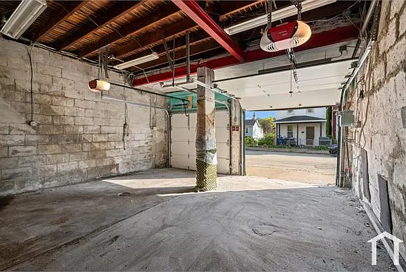 415 Mills Ave — Photo 25