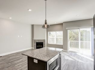 447 Somerset Dr NE #2B-2BA-1264SQFT, Grand Rapids, MI 49503