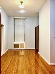Rented by Warren T Real Estate Corp.