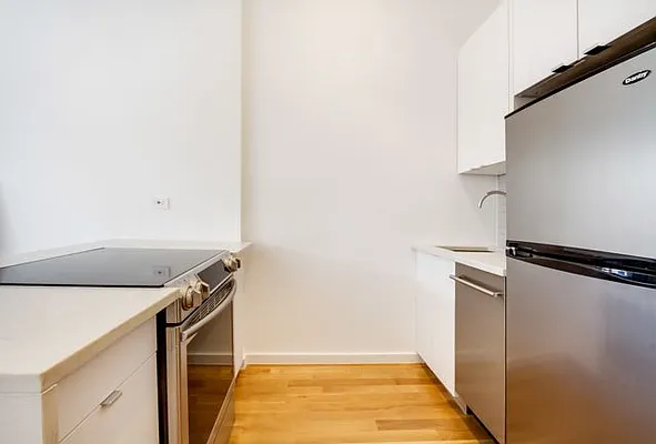 Rented by Compass | media 11