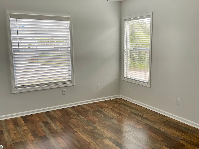 2217 Pine Pl — Photo 15
