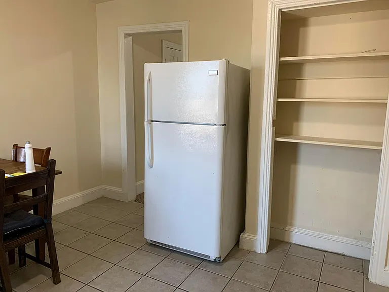 1713 W Oxford St #3F — Photo 4