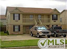 1st image of 714 Lariat Ln APT B