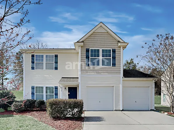 958 Pointe Andrews Dr, Concord, NC 28025