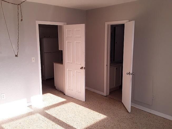 Bedroom entry