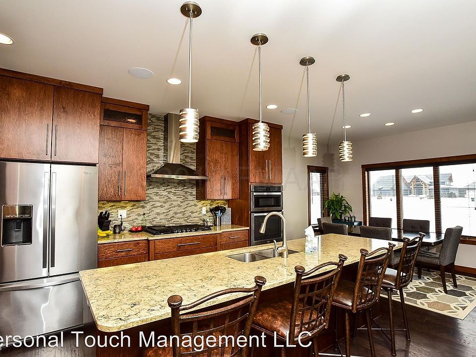 1st image of 3701 Houkom Dr E