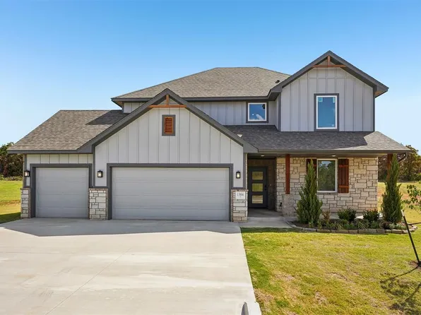 1304 Lighthorsemen Way, Choctaw, OK 73020