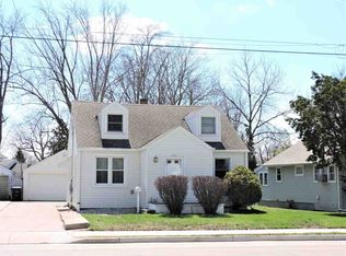 1325 W Murdock Ave, Oshkosh, WI 54901
