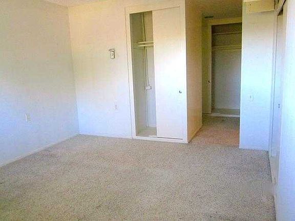 masterbedroom angle 2