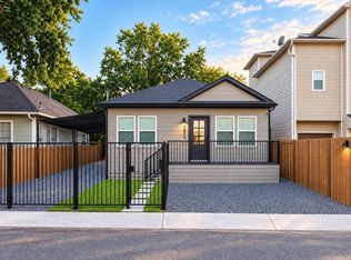 1813 Lewis St, Houston, TX 77009