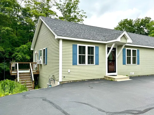 332 N Main St #A, North Brookfield, MA 01535