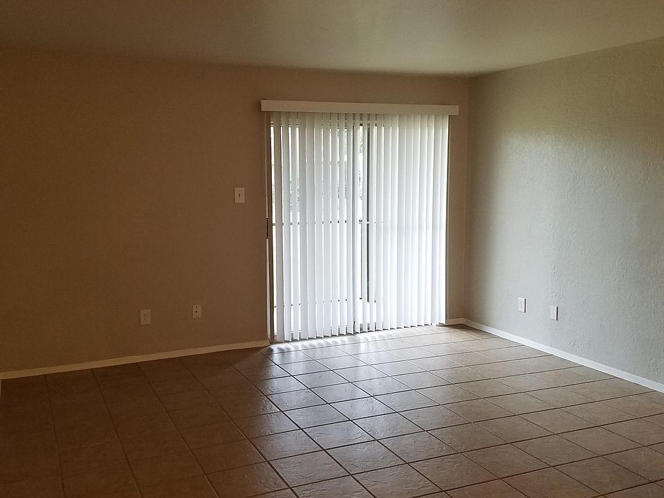 2nd image of 5601 Cotswold Hills Dr APT 1102
