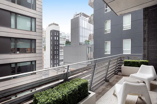 Sold by Compass | media 8