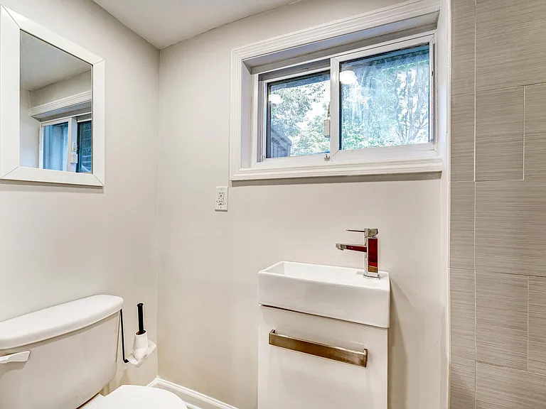Luxury full bath!