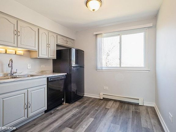 3rd image of 109 Boardwalk St Unit 1W