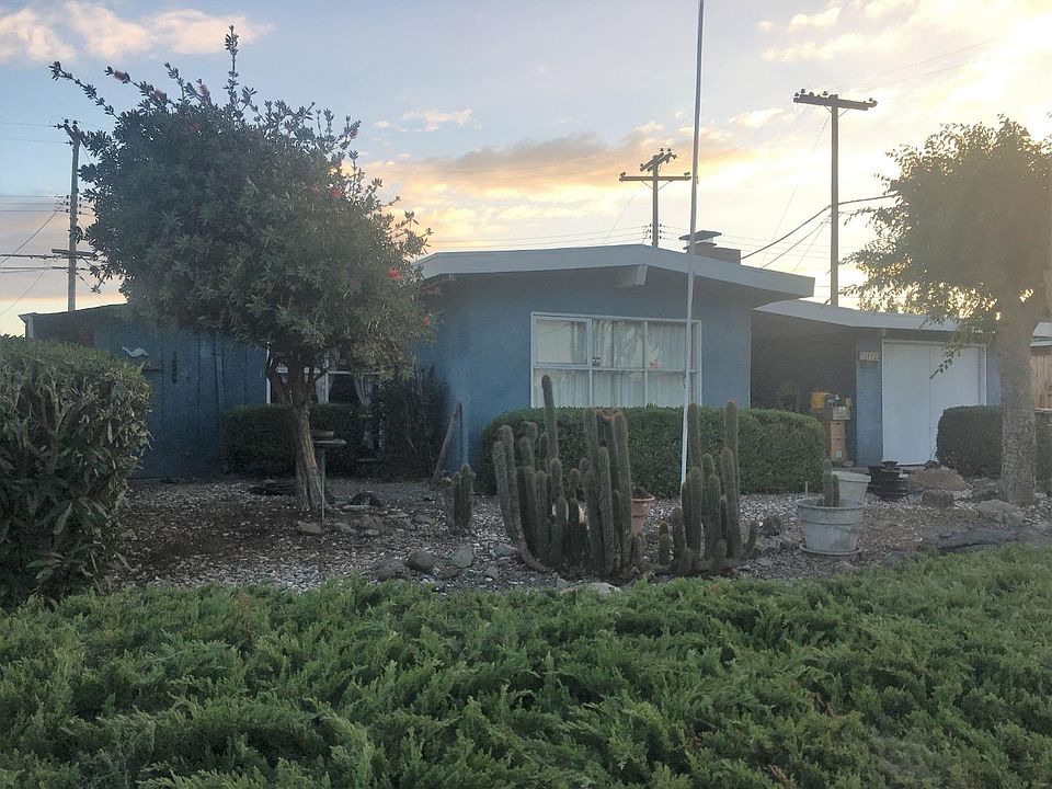 2nd image of 1124 Jean Ave